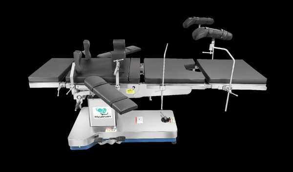 Madinain Surgical Table